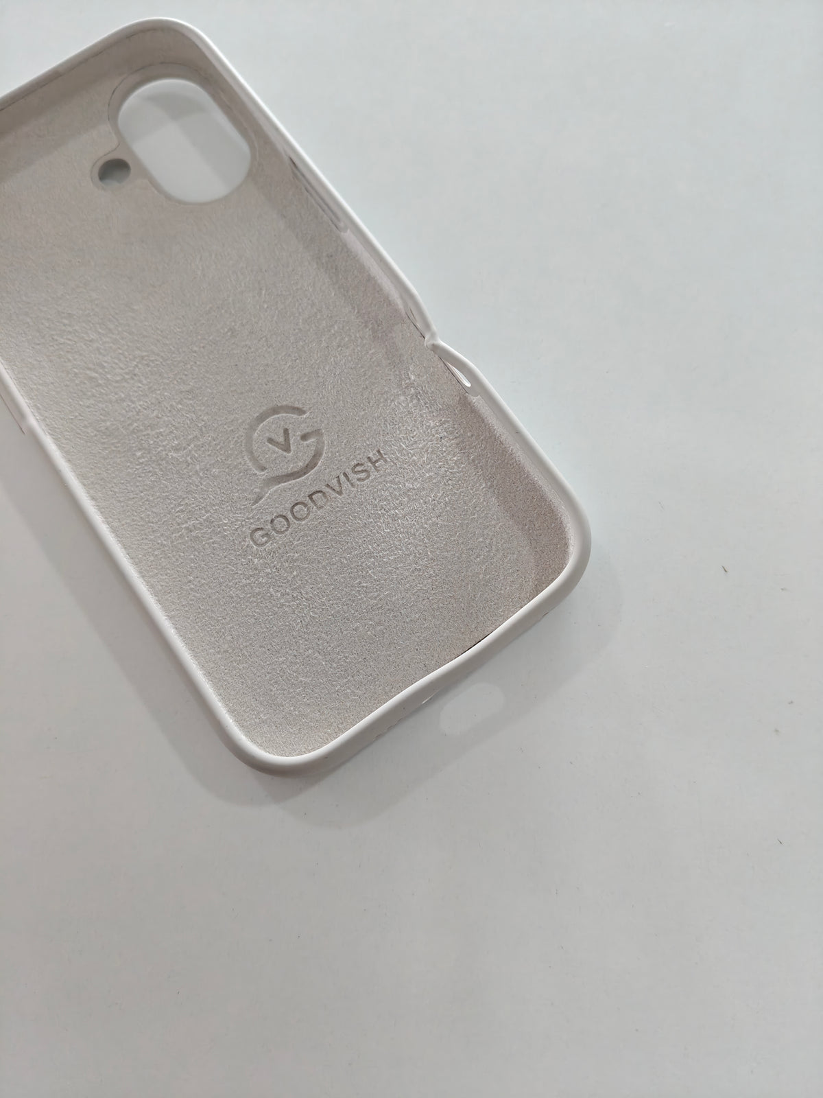 Husa iPhone 17 cu MagSafe
