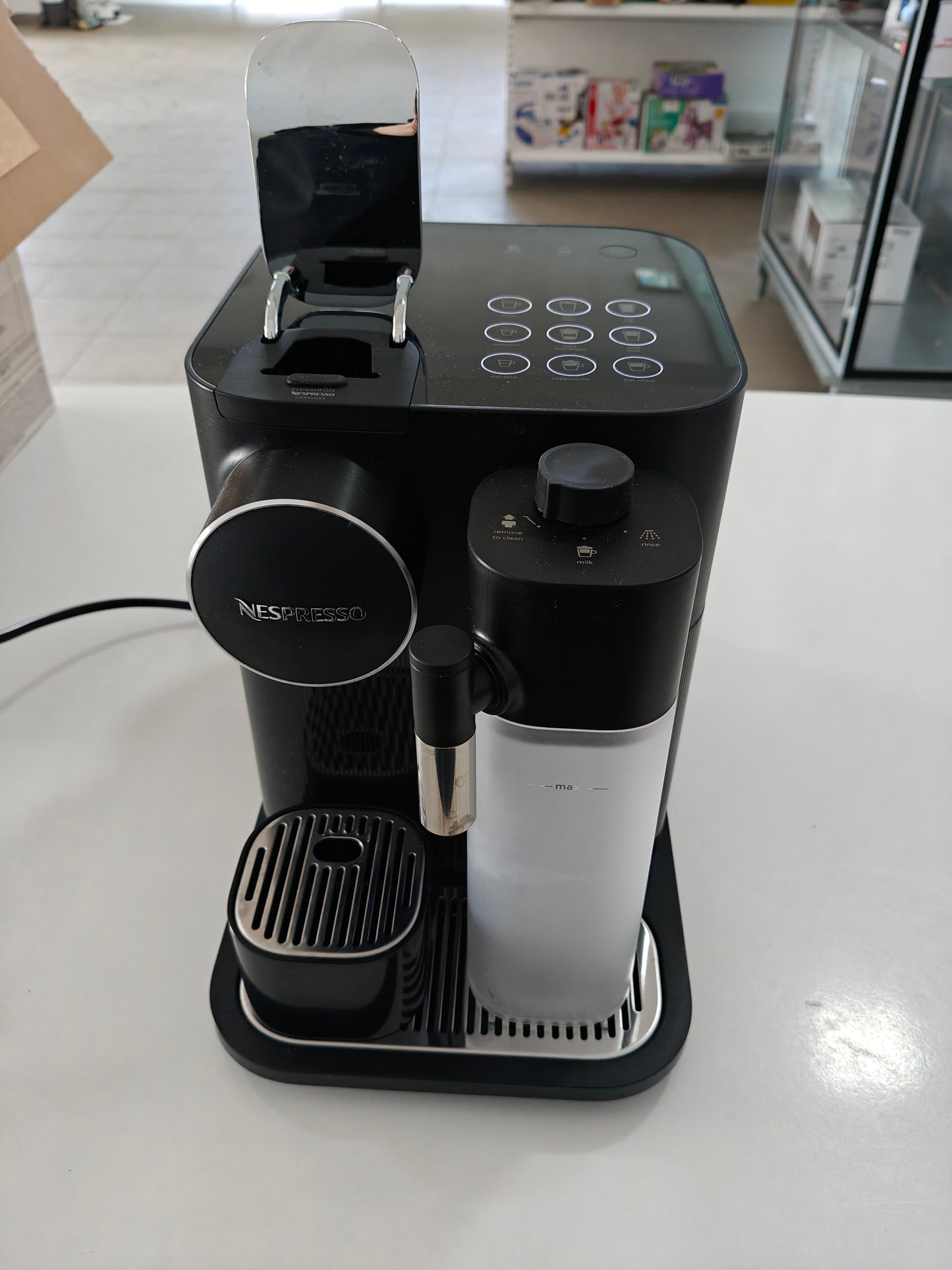 Nespresso De'Longhi Gran Lattissima, Espressor Capsule