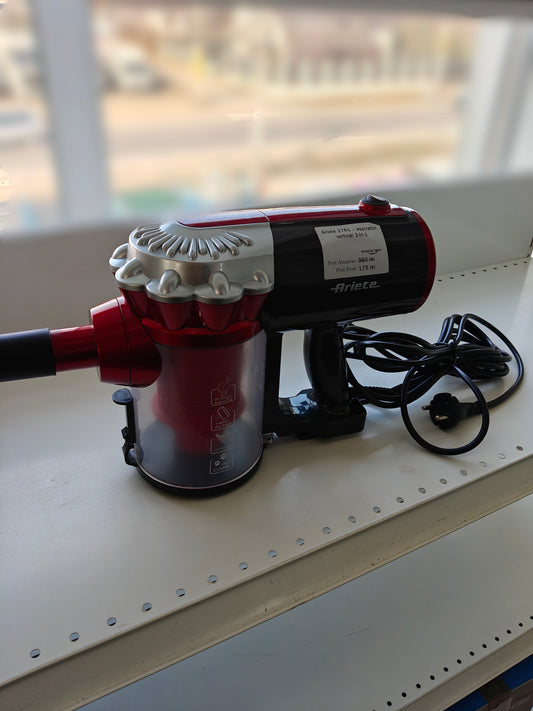 Ariete ,Aspirator Vertical 2 în 1