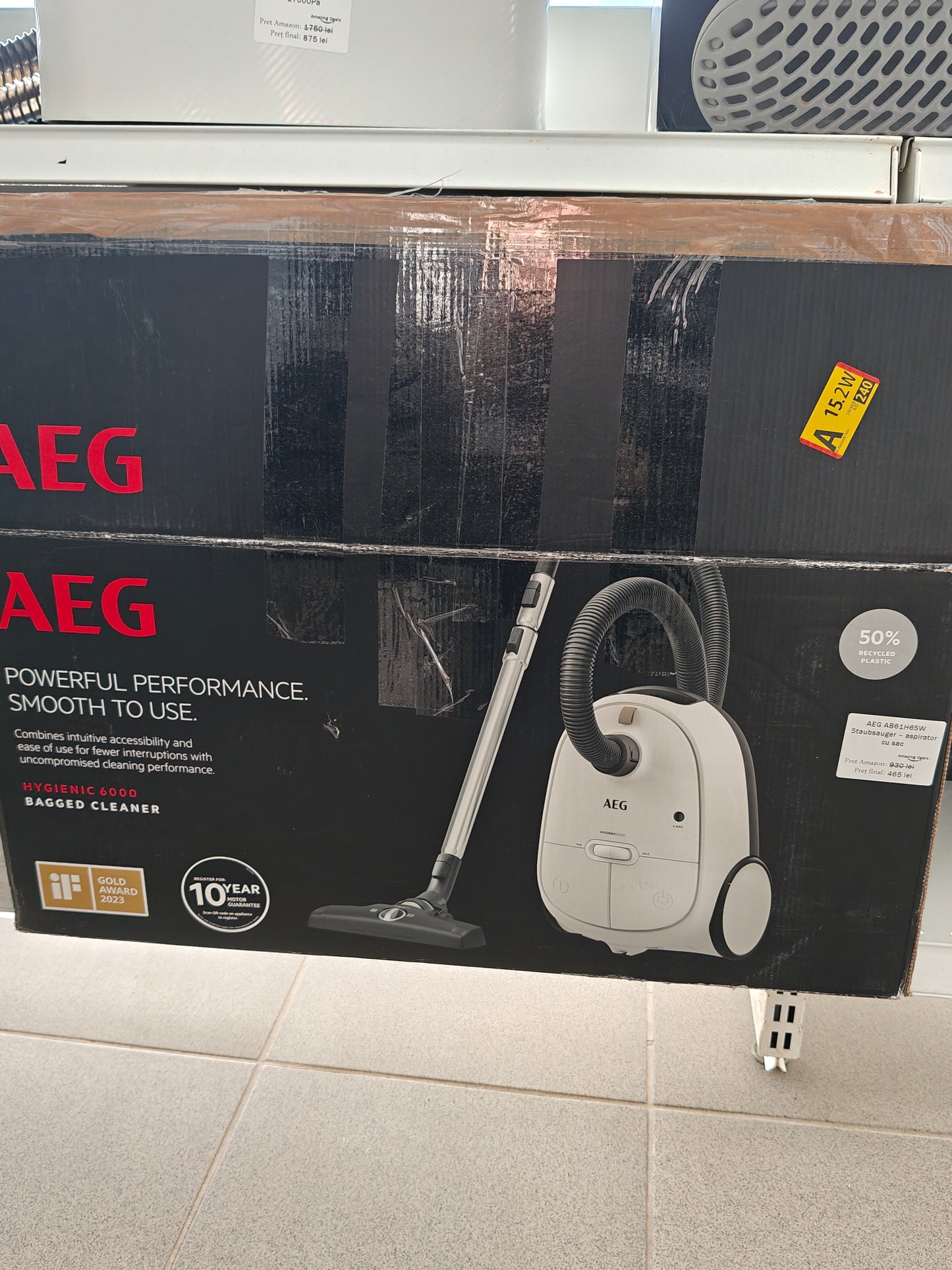 Aspirator cu sac AEG AB61H6SW