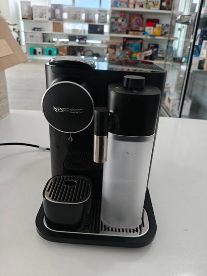 Nespresso De'Longhi Gran Lattissima, Espressor Capsule