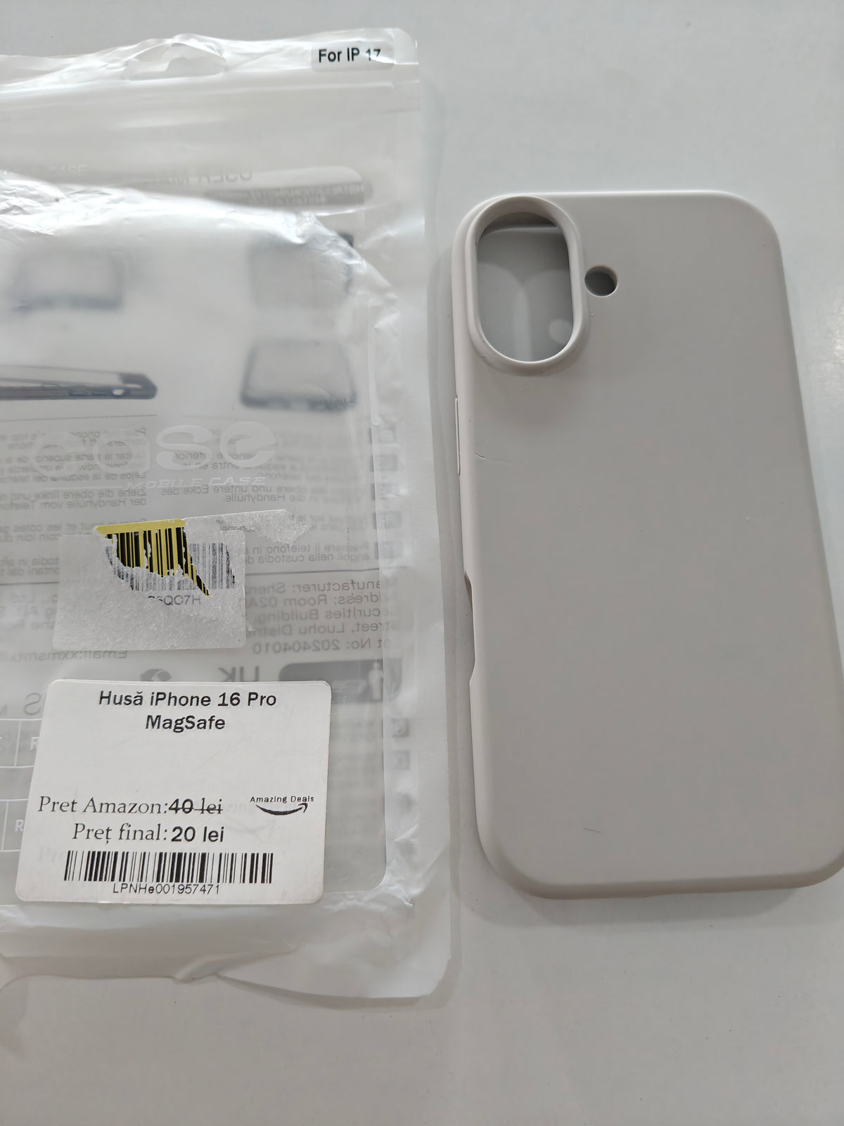 Husa iPhone 17 cu MagSafe