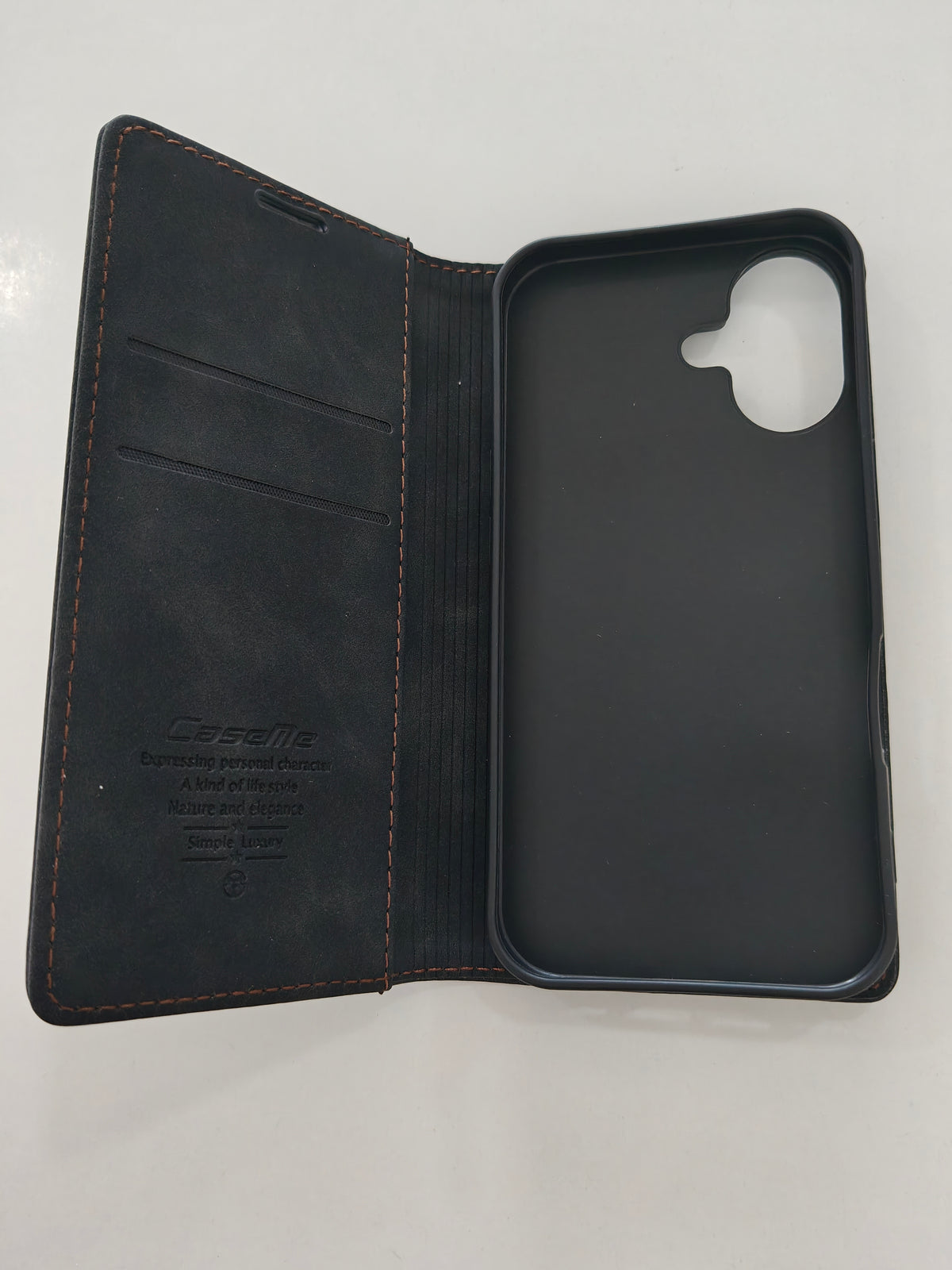 Husa din Piele iPhone 16